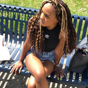 Meet your Posher, Ayana